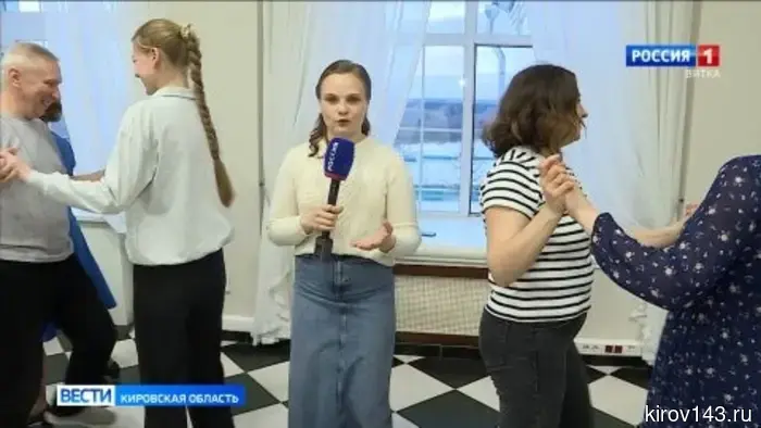 Около 100 жителей Кирова будут участвовать в Бале Победы, который пройдет 9 мая на Театральной площади.