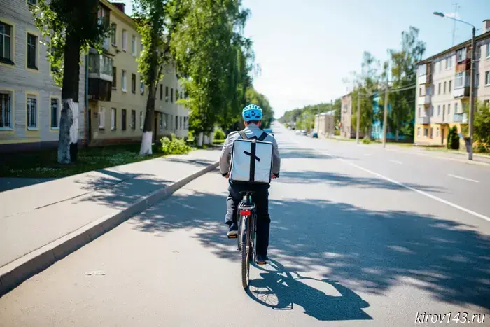 Summer at work: who will be willing to hire and how much will they pay in the Kirov region