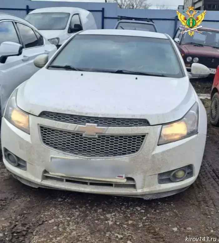 Kirov resident was afraid to lose her car and paid the fines.
