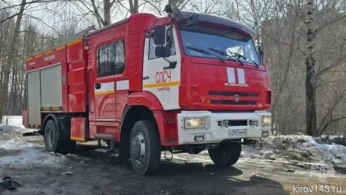 За сутки в Кировской области произошли пожары, в результате которых сгорели баня и автомобиль.