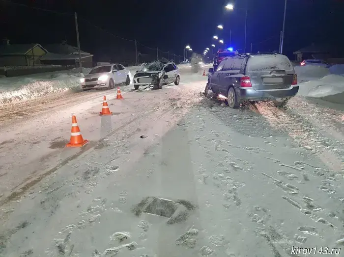 В результате дорожно-транспортного происшествия в Слободском районе получили травмы 3 человека.