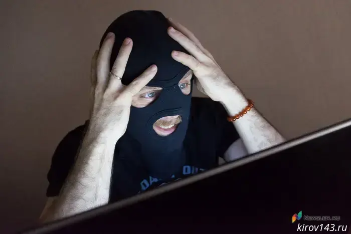 A 25-year-old woman from Kirov transferred 1.3 million to scammers.