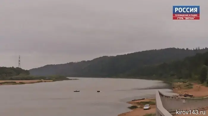 Уровень воды в реке Вятка начал снижаться