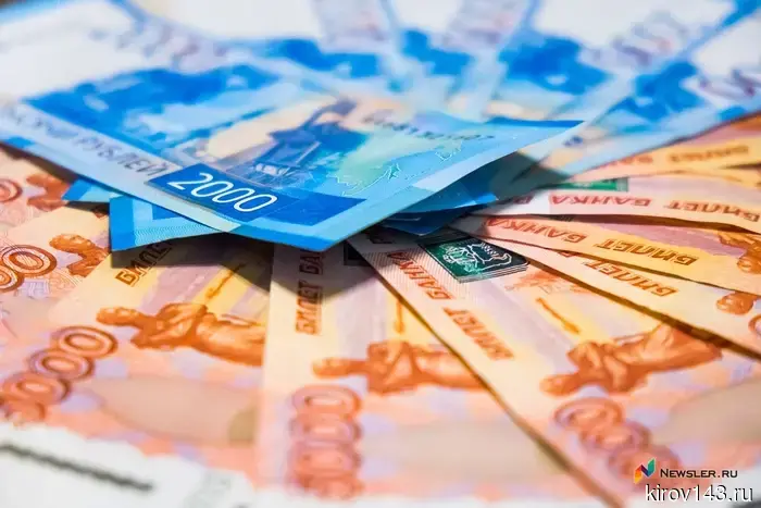 Almost 6 thousand families in the Kirov region receive child care benefits.