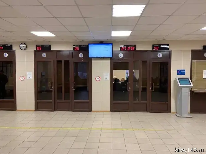 Опубликован график работы отделений Госавтоинспекции в праздники.
