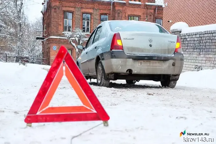 An employee of "Albion-2002" died in a car accident during a business trip.