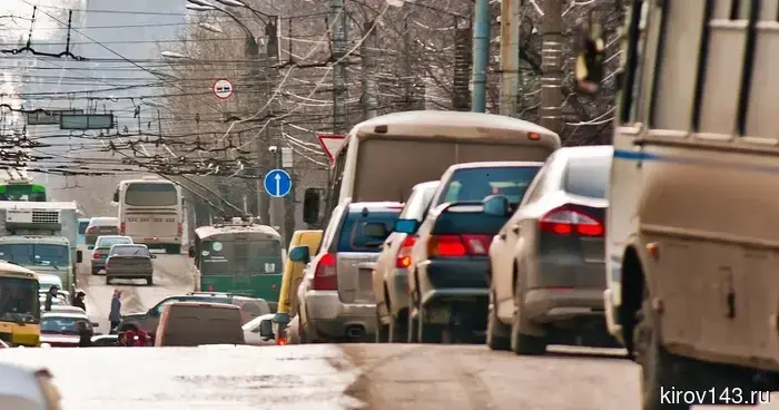 В среду на улице Потребкооперации в Кирове сузится движение