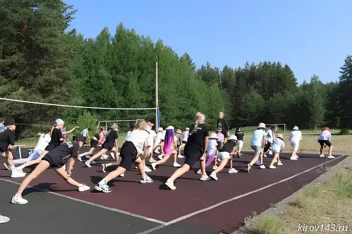 В Кировской области расширили сроки приема заявок на бесплатные путевки для детей участников специальной военной операции.