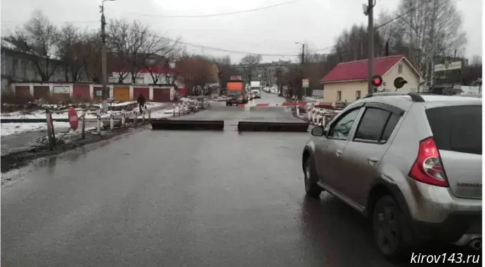 В Кировской области модернизировано почти десять железнодорожных переездов.