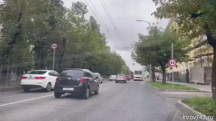 Traffic congestion on Monday — 2 points