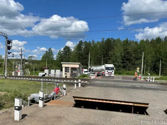 Traffic will be restricted at the railway crossing in the Kirovo-Chepetsk District.