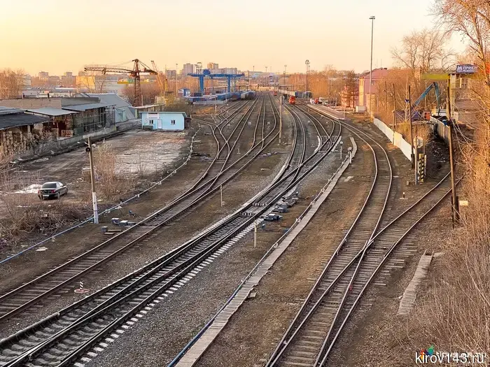 A Kirov resident threw the conductor out of the vestibule onto the railway tracks.