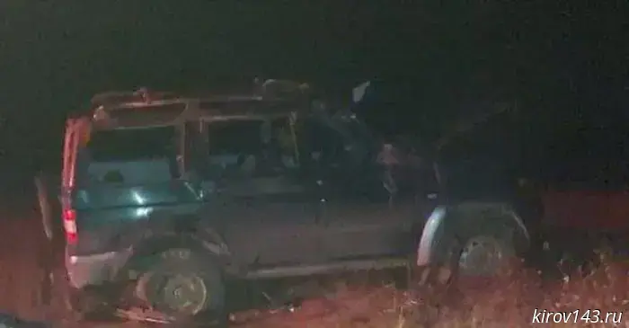 В Афанасьевском районе в результате дорожно-транспортного происшествия погиб подросток, двое других получили травмы.