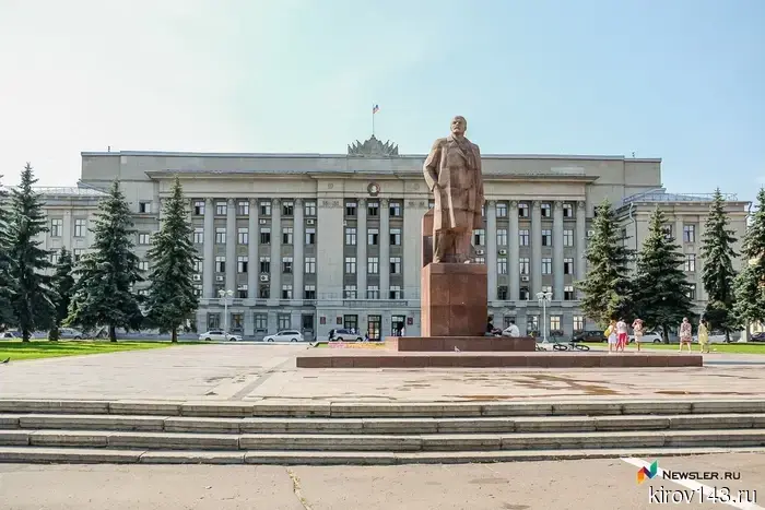 Кировские компании сэкономили почти 900 миллионов рублей, а объемы производства молока приблизились к рекордным показателям.