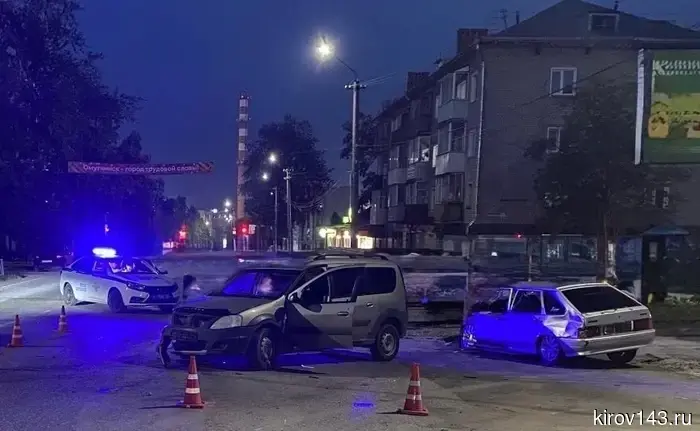 Три человека пострадали в жестком ДТП в Омутнинске