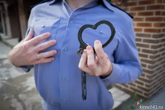 In Falenki, a Romani woman robbed a pensioner.