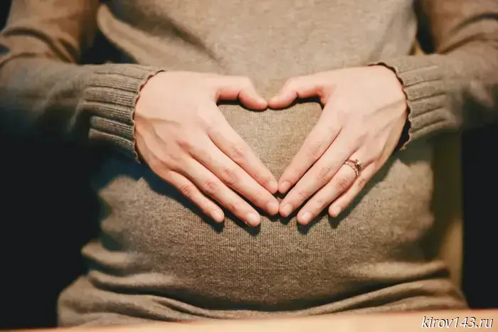 In Russia, it has been proposed to increase maternity benefits to boost the birth rate.