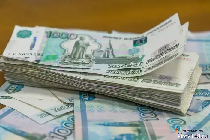 The budget deficit in May increased by 0.1% of GDP, while revenues were positive for the first time since the beginning of the year.