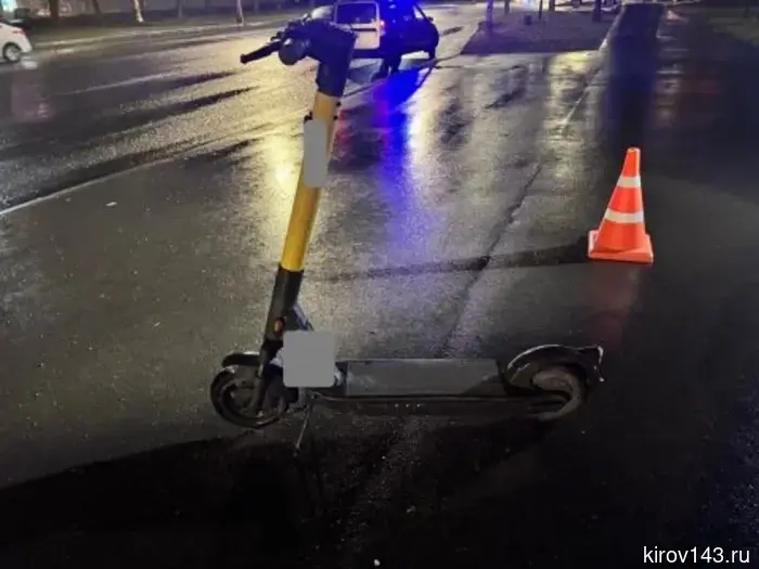 В Кирове женщина-пешеход пострадала из-за водителя электросамоката