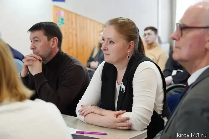 В Кирове обсудили благоустройство квартала у дома Чарушина