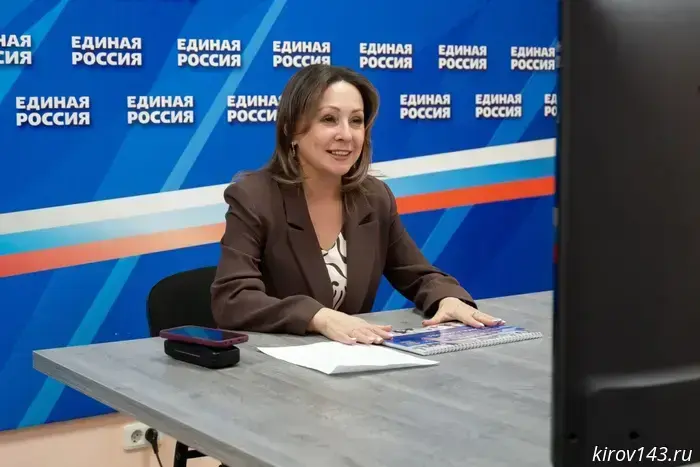 Рахим Азимов объявил о начале приёма заявок на грантовый конкурс «Серебряное созвездие – 2026»