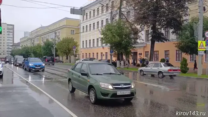 1 сентября на дорогах Кирова прогнозируются небольшие заторы.