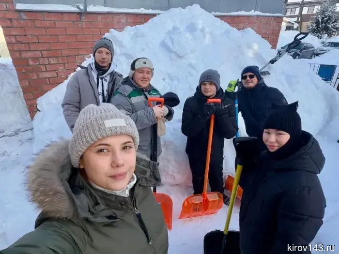 Активисты молодежного совета филиала «КЧХК» организовали благотворительные мероприятия.
